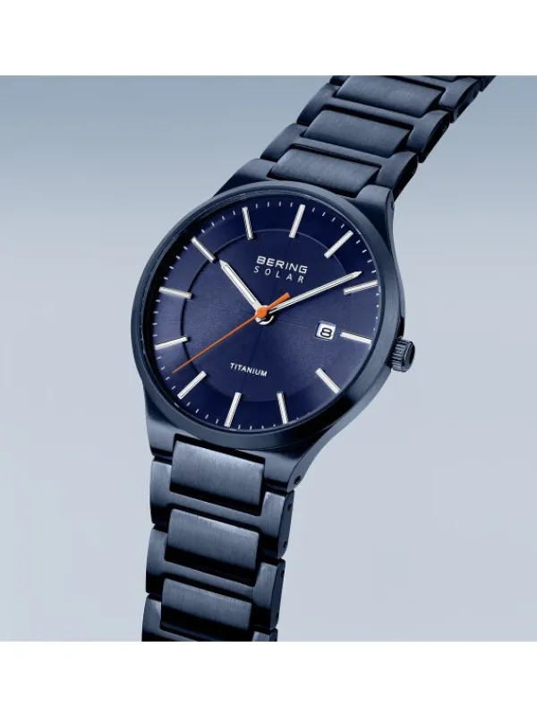 BERING Herrenuhren-Armbanduhr mit Titanband Slim Solar 15239-797