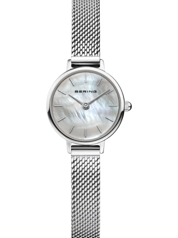 BERING Damenuhren-Classic silber mit Perlmutt-Zifferblatt 11022-004