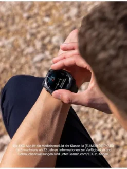 GARMIN Smartwatches | Herrenuhren-fēnix® 8 - 51 mm AMOLED Sapphire Schwarz/Carbongrau Titan DLC 010-02905-21