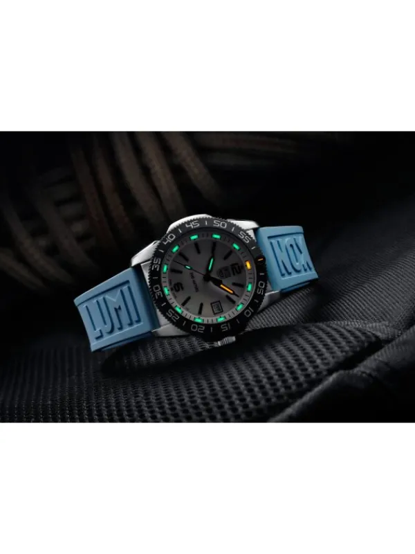 LUMINOX Damenuhren-PACIFIC DIVER 3120M SERIES 39 mm Perlmutt XS.3124M