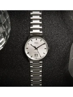 MIDO Herrenuhren-COMMANDER II Automatic Big Date, Stahlarmband M021.626.11.031.00