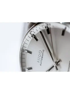 MIDO Herrenuhren-COMMANDER II Automatic Big Date, Stahlarmband M021.626.11.031.00