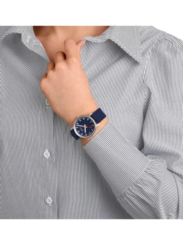 MONDAINE Herrenuhren | Damenuhren-Classic 36 mm, gebürstet, blau A660.30314.40SBD