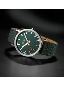 MONDAINE Herrenuhren-Classic 40 mm, gebürstet, grün A660.30360.60SBF