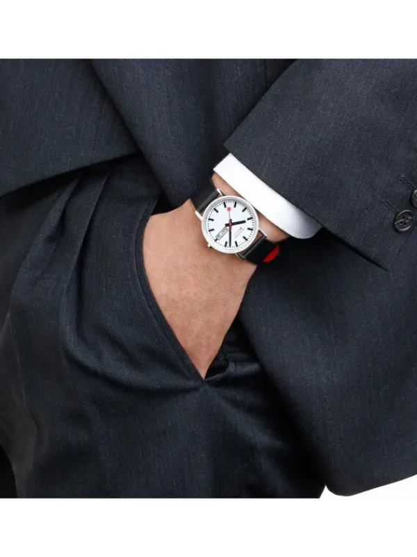 MONDAINE Herrenuhren | Damenuhren-Classic 36 mm poliert A667.30314.11SBBV