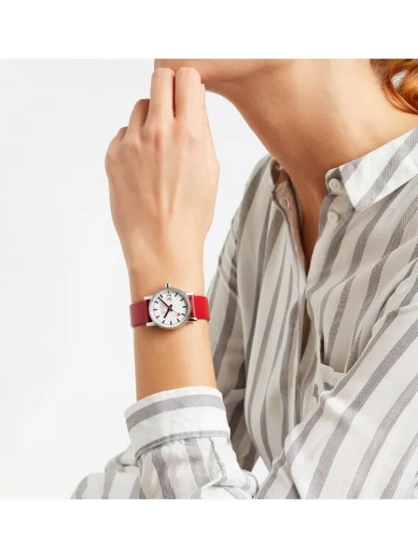 MONDAINE Damenuhren-evo2, 30 mm Leder vegan rot Datum MSE.30210.LCV